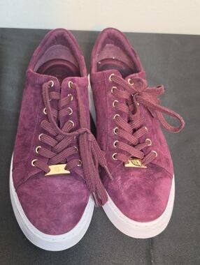 Lauren Ralph Lauren burgundy suede Angeline Bordeaux sneakers | Size 8
